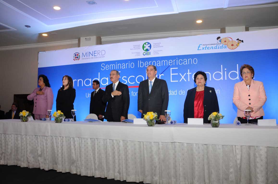  imagen Amarante Baret afirma que Jornada Escolar Extendida es  apuesta a mejoría de la educación dominicana 