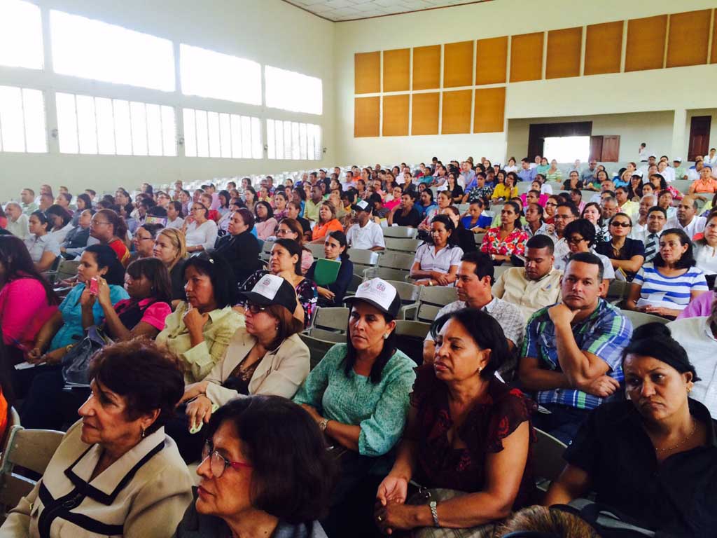  imagen Ministerio de Educación sugiere a la familia asumir las buenas costumbres como un estandarte 