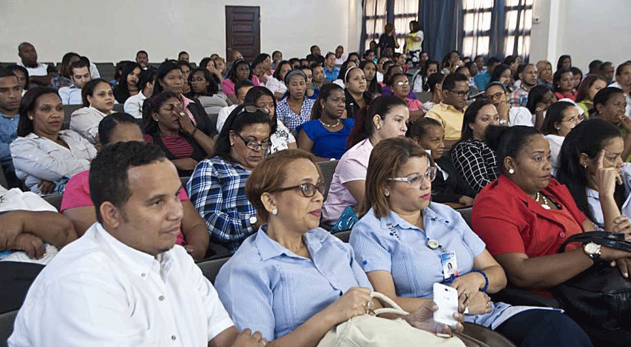  imagen Por primera vez en el sistema y con una participación masiva de postulantes, el Ministerio de Educación inicia proceso de Inducción  de Oposición Docente 