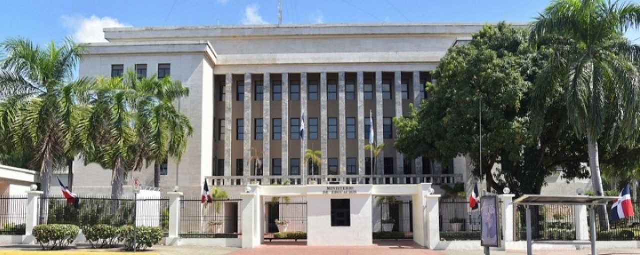  imagen Fachada del Ministerio de Educaci&oacute;n. 