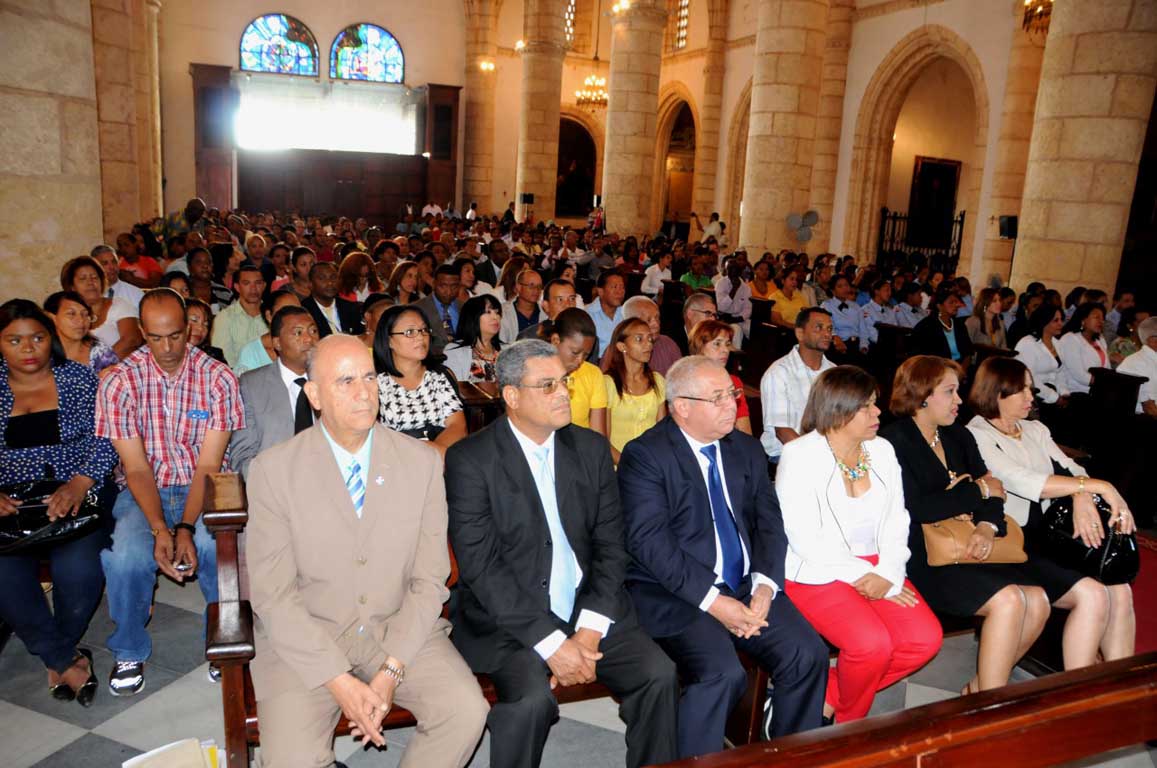  imagen Ministerio Educación celebra con varias actividades inicio del Mes de la Familia 