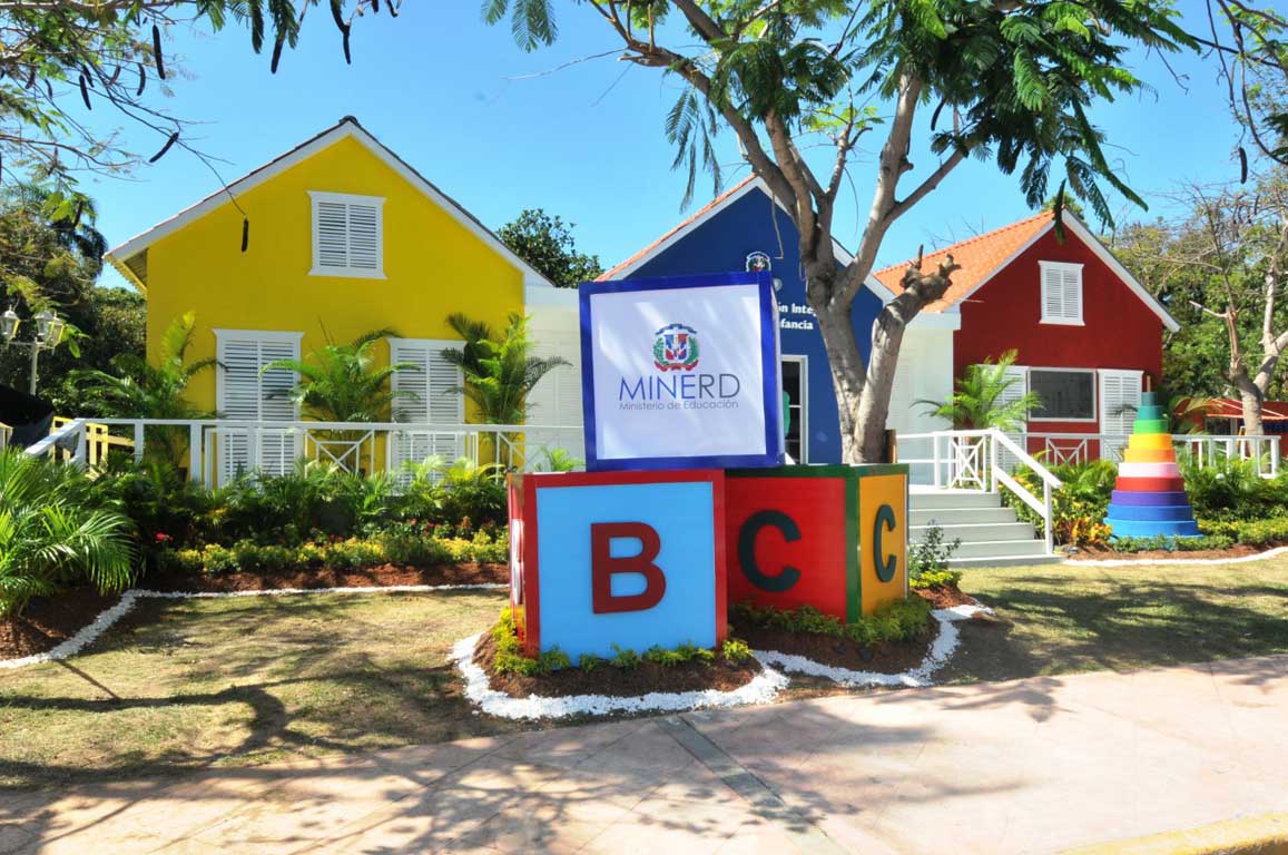  imagen Pabellón de Educación en Feria Internacional del Libro rinde homenaje a la primera infancia 