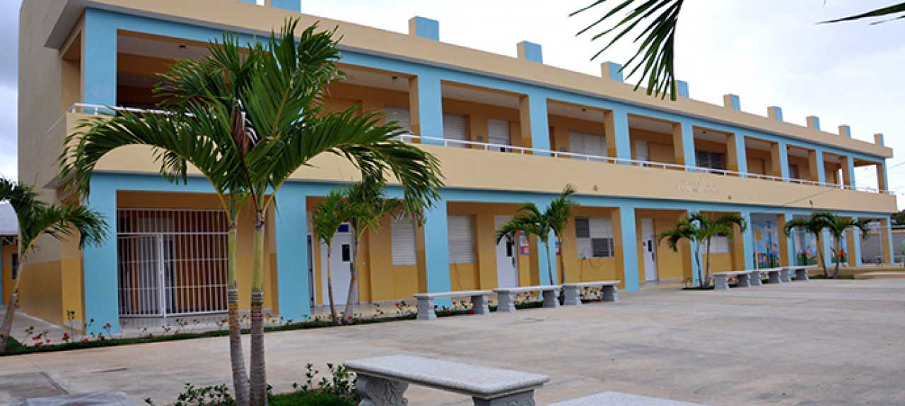  imagen Presidente Medina irá este jueves a La Romana a inaugurar las escuelas 31 y 32 de últimas tres semanas 