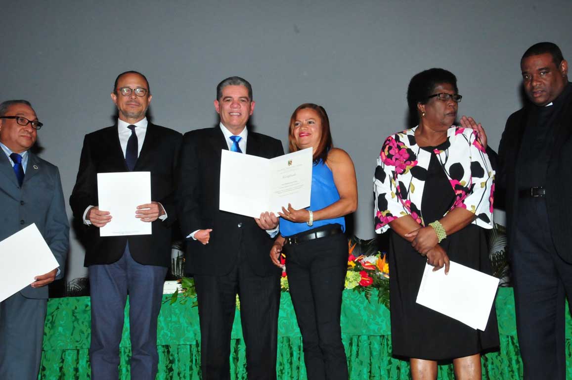  imagen Amarante Baret dice Educación promueve una cultura de paz y ciudadanos críticos y tolerantes 