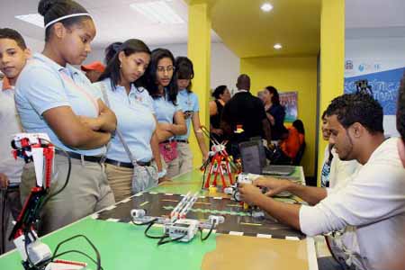  imagen Ministerio de Educación desarrolla intenso calendario de actividades en la XVIII Feria Internacional del Libro 