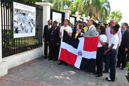  imagen Ministerio de Educación apertura histórica exposición fotográfica  