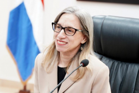  imagen Viceministra de Servicios T&eacute;cnicos y Pedag&oacute;gicos, Ancell Scheker. 