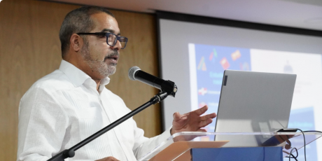  imagen viceministro de Planificaci&oacute;n y Desarrollo Educativo, Rolando Reyes, 