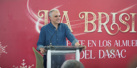  imagen Ministro De Camps compartiendo almuerzo navide&ntilde;o&nbsp; 