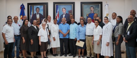  imagen Ministro de Educaci&oacute;n, &Aacute;ngel Hern&aacute;ndez recibe apoyo de directores de escuela y colegios cat&oacute;licos.&nbsp; 