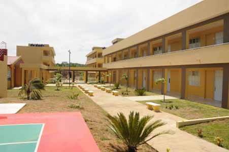  imagen Presidente Medina entrega tres nuevas escuelas  y una estancia infantil en Mao 