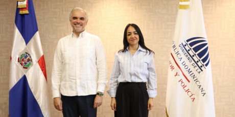  imagen ministro Luis Miguel De Camps junto a&nbsp;la&nbsp;ministra de Interior y Polic&iacute;a, Faride Rafu 