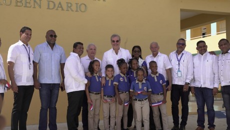  imagen Presidente Abinader en inauguraci&oacute;n de centros educativos en los Alcarrizos 