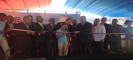  imagen El Gobierno entrega a provincia Bahoruco 65 aulas en cinco escuelas para Jornada de Tanda Extendida 