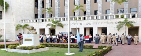  imagen Acto de celebraci&oacute;n en el MINERD 