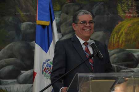  imagen Educación da toques finales a preparativos del próximo año escolar 2015-2016 