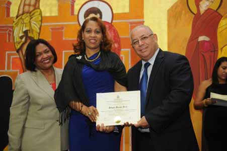  imagen MINERD gradúa  Directores Regionales y Distritales en  supervisión y gestión de la calidad educativa 