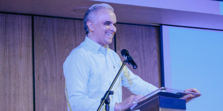  imagen &nbsp;ministro de Educaci&oacute;n, Luis Miguel De Camps, 