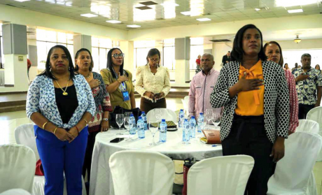  imagen Participantes&nbsp;durante seminario. 