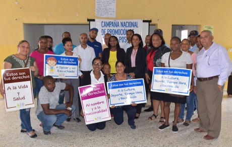  imagen Jornada de orientaci&oacute;n a padres de los estudiantes del Liceo Profesor Juan Bosch, en Los Alcarrizos, en el marco de la Campa&ntilde;a Nacional de Promoci&oacute;n de &ldquo;Crianza Positiva Porque Podemos Hacerlo Mejor&rdquo;. 
