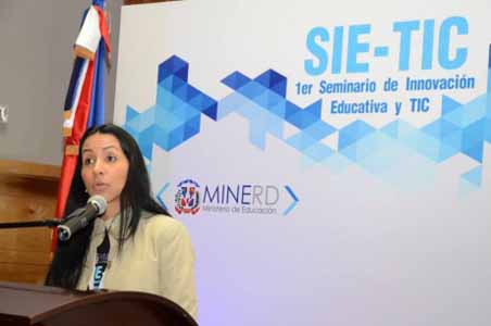  imagen Educación logra que más mujeres se interesen en carreras vinculadas a la ingeniería y a tecnología de la comunicación 