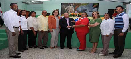  imagen MINERD agasaja a las madres con varias actividades 