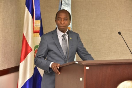  imagen El director ejecutivo del Instituto Nacional de Formaci&oacute;n y Capacitaci&oacute;n del Magisterio (Inafocam), Andr&eacute;s de las Mercedes 